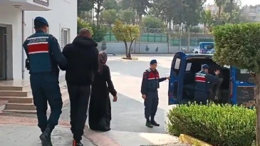 Mersin merkezli kaçak göçmen operasyonu: 3 kişi yakalandı