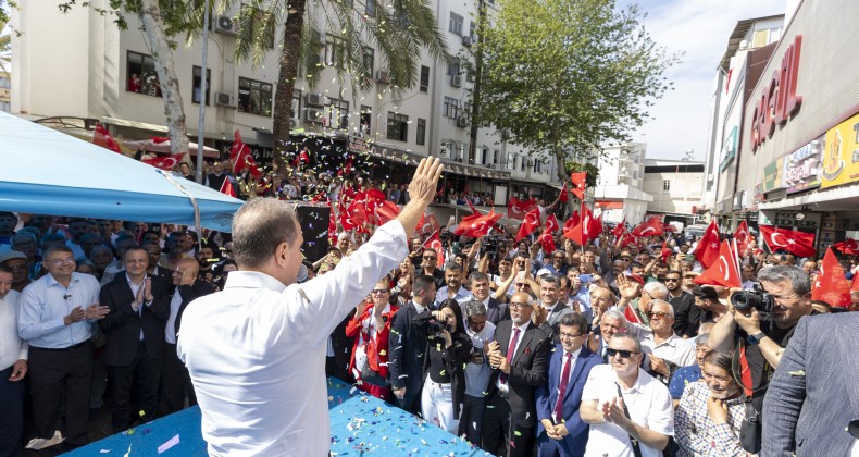 Vahap Seçer Erdemli ve Silifke örgütlerini ziyaret etti