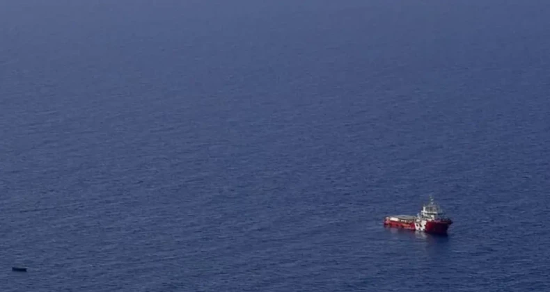 Akdeniz’de göçmen teknesi battı: Biri çocuk 8 kişi hayatını kaybetti