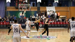 MSK Play-off’da yarı finalde