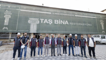 Mersin’de ‘Taş Bina’ restorasyonu sürüyor