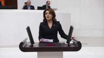Gülcan Kış’tan Bakan Uraloğlu’na ‘Çukurova Havalimanı’ sorusu