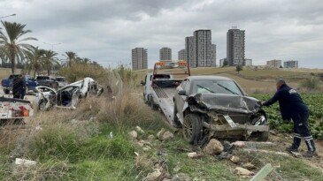14 yaşındaki çocuğun kullandığı otomobilin çarptığı kişi kurtarılamadı