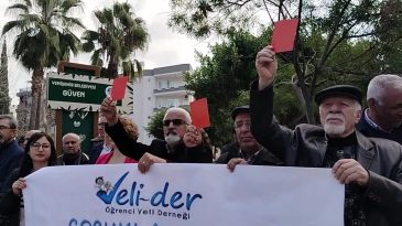 Mersin’de Veli-Der’den öğrencilere ücretsiz yemek ve su çağrısı