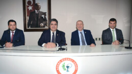Ümit Özdağ’dan Adana Eczacı Odası’na ziyaret