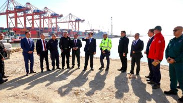 Mersin Valisi Pehlivan’dan Mersin Limanı’na ziyaret