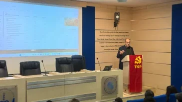‘Çoğunluk biziz, bu ülkenin yönetilmeme hali artık sona ermeli’