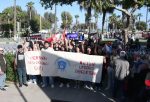 Mersin’deki 1 Mayıs kutlamasında ‘bozkurt işareti’ kavgası