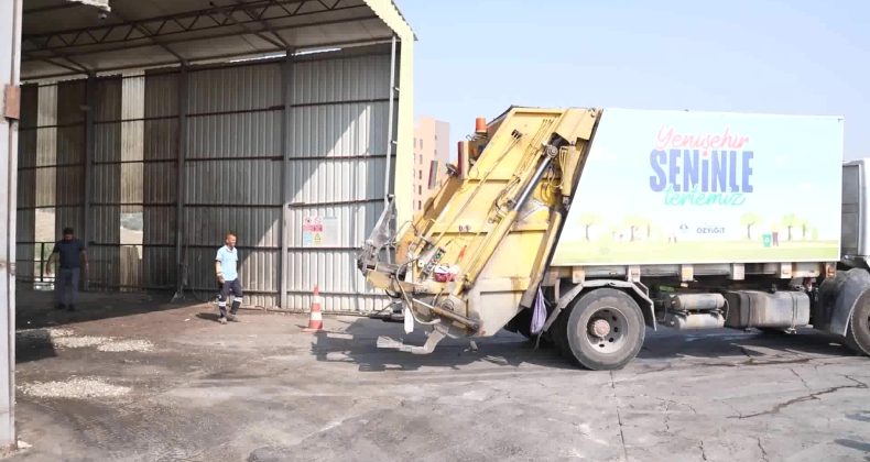 Mersin’de atık aktarma istasyonlarından günde bin 750 ton evsel atık taşınıyor