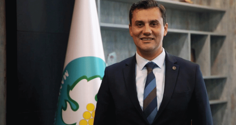 Manisa Büyükşehir Belediye Başkanı Ferdi Zeyrek yaşamını yitirdi