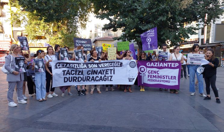 Gaziantep’te şüpheli ölüm: Emel Akbaş cinayeti mi, intihar mı?