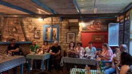Adana’da şiir ve öykü severler bir araya geldi