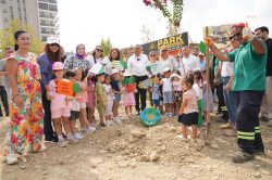 Adanalı küçüklerden ‘fidan dikme’ etkinliği