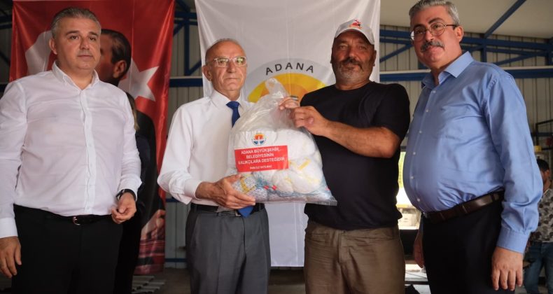 Adana Büyükşehir Belediyesi’nden Karataş balıkçısına destek