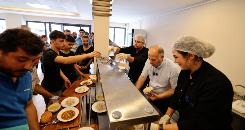 Adana Yüreğir’de ikinci Kent Lokantası açıldı